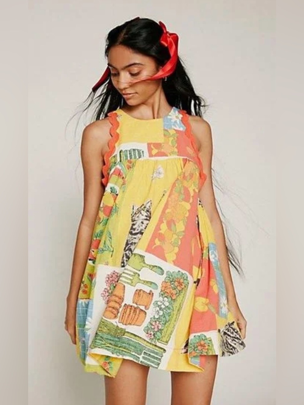 Kimchi Blue Kittie Scalloped Mini Dress L